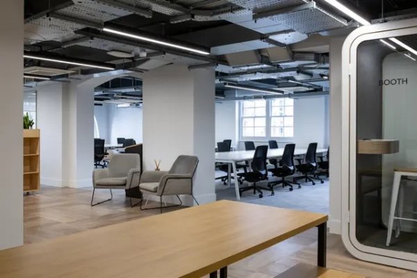 Property at 18 Farringdon Lane, London, EC1R 3AU